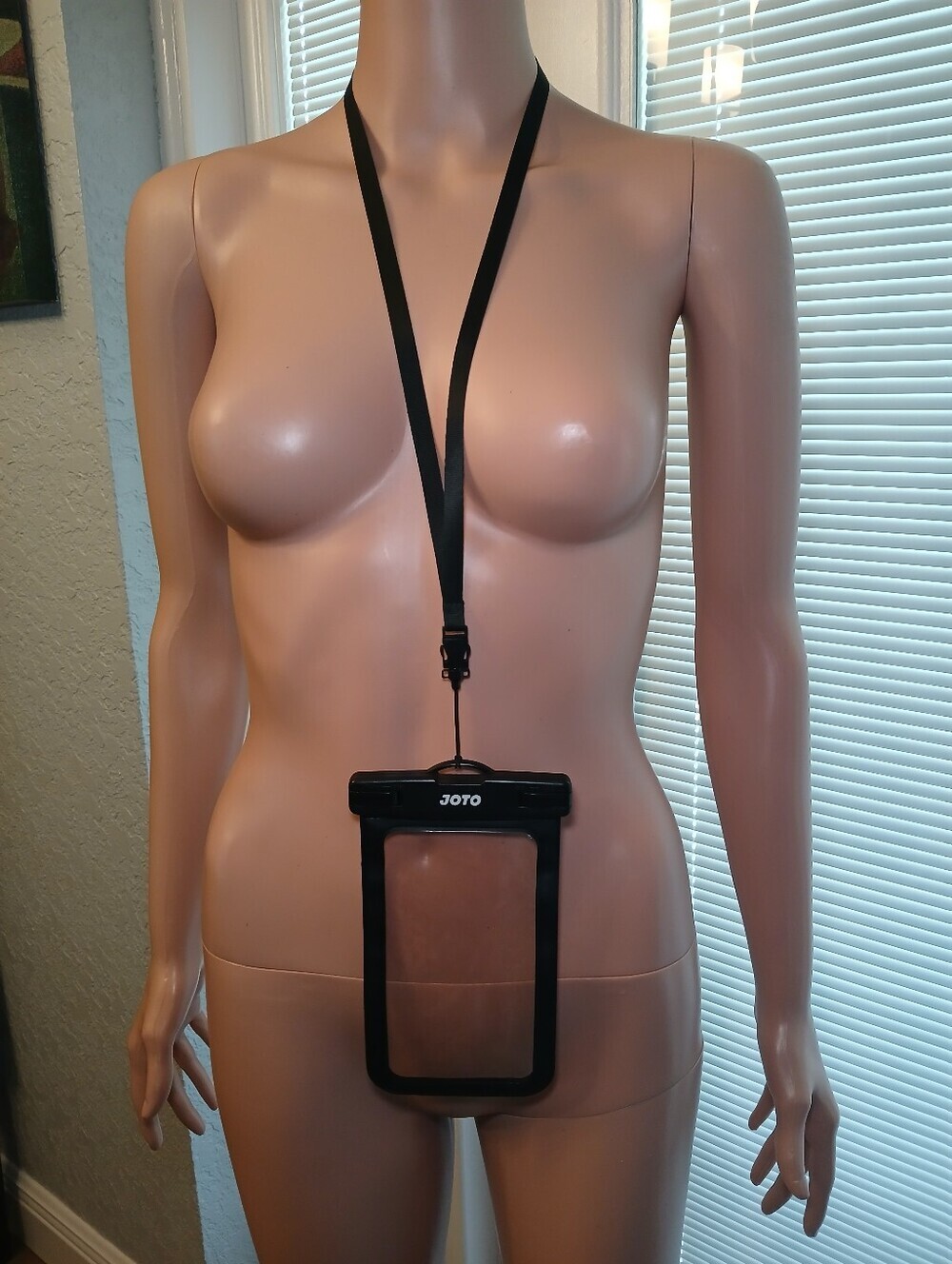 Joto Universal Waterproof Phone Pouch with Neck Lanyard - Black